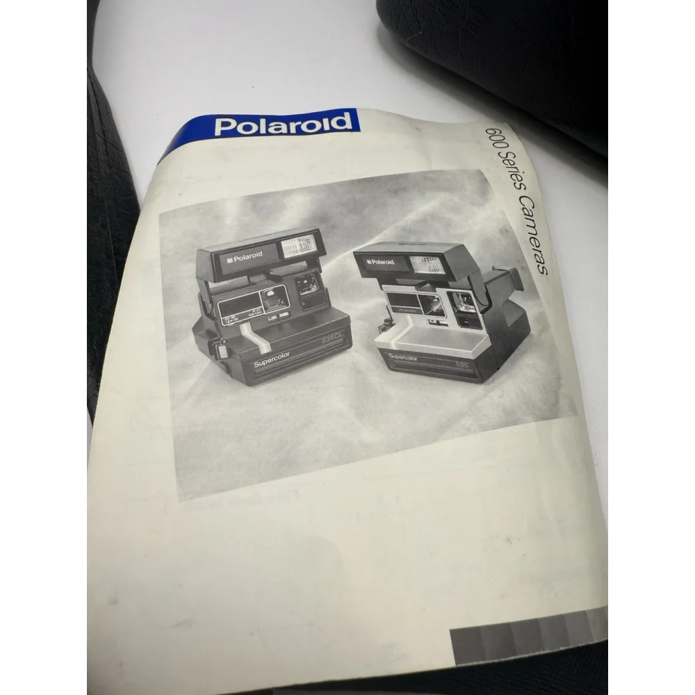 Polaroid 600 Series Camera With Bag And Instruction Manual untested